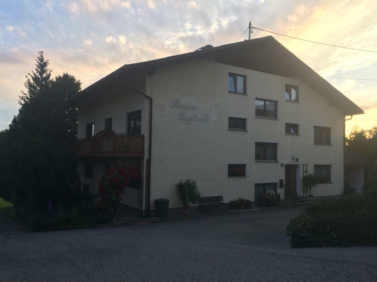 Apartamento Haus Auer Weyregg Exterior foto